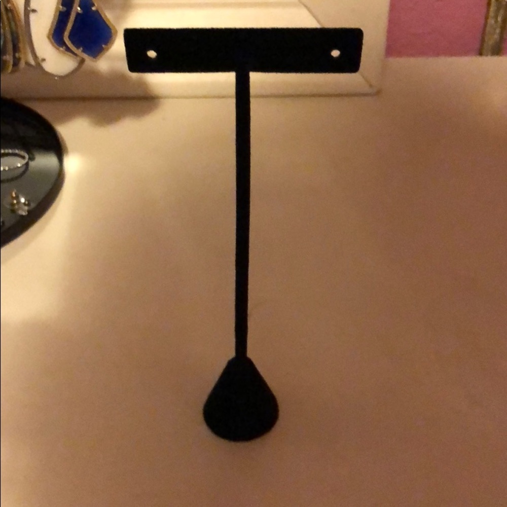 Earring stand